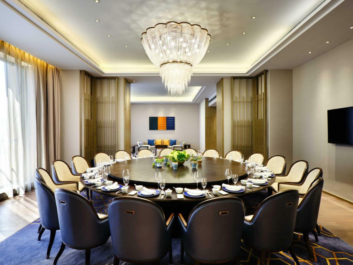 Primus Hotel Shanghai Sanjiagang - Offer Pudong International Airport And Disney Shuttle 외부 사진